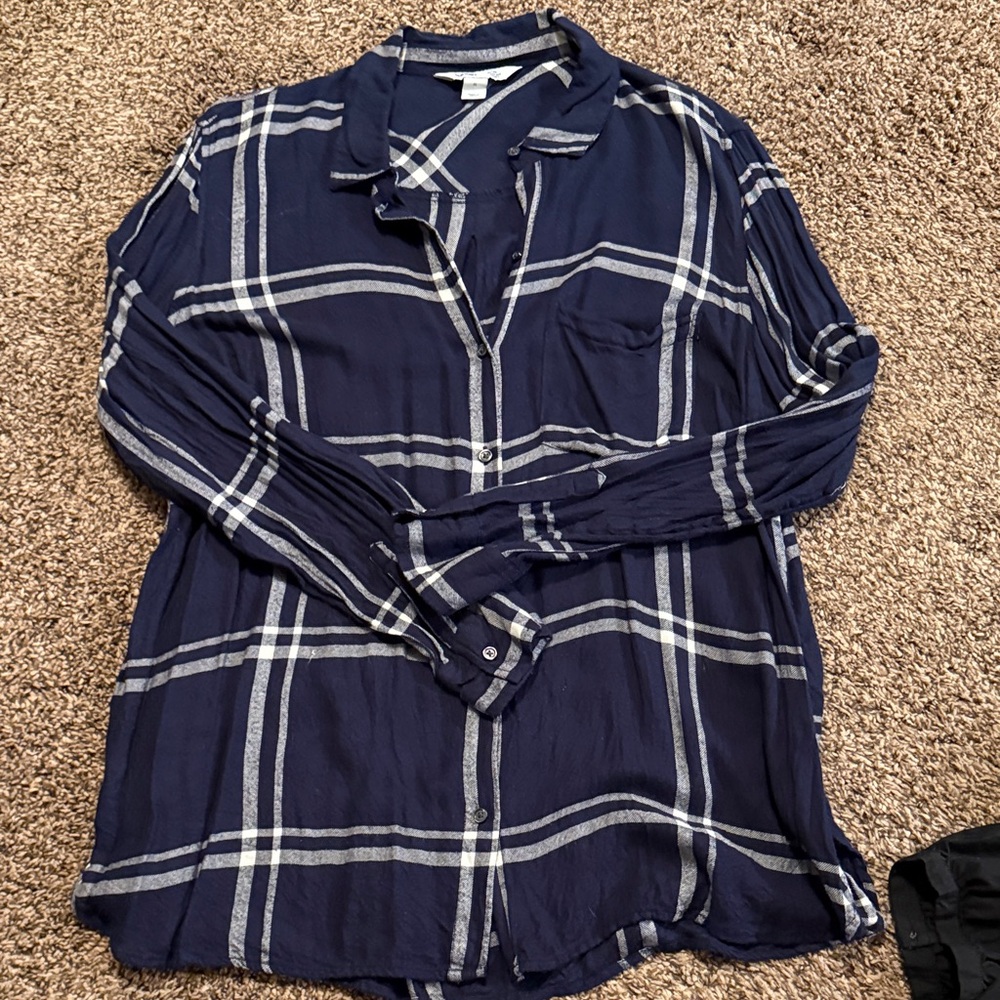 Old Navy Women's Navy Plaid Button Down Shirt
